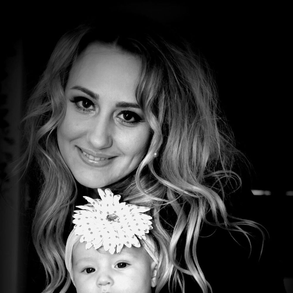 Meet your Posher, Stella